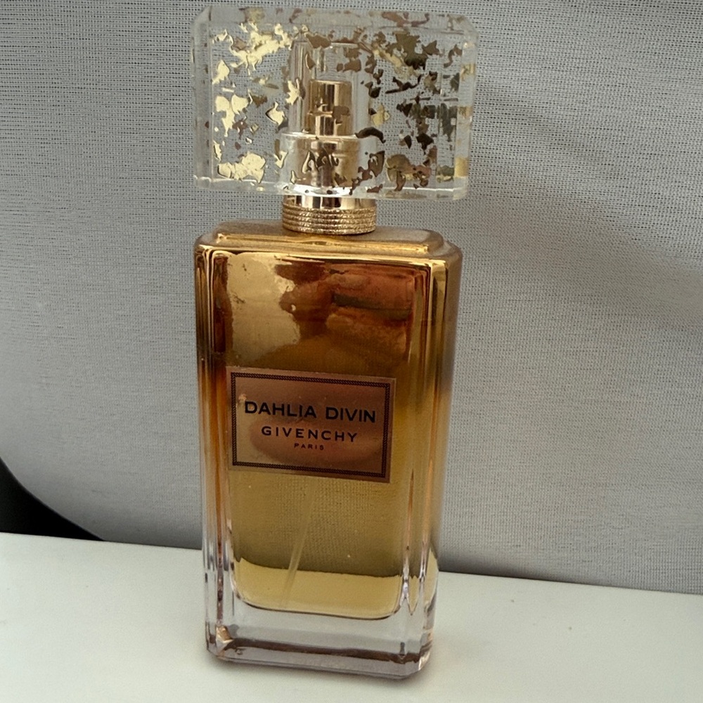 Givenchy Dahlia Divin EDP 30ml